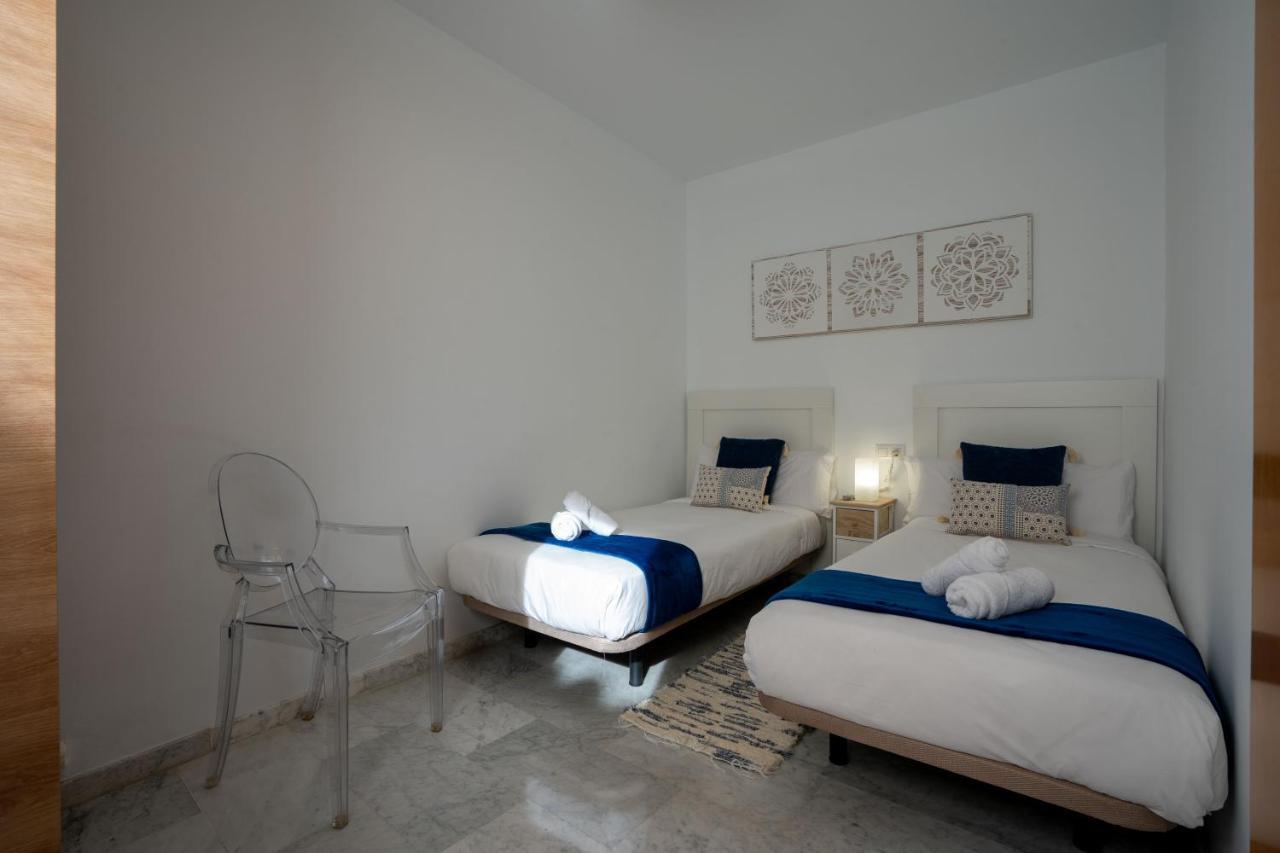 Reina Aixa- Apartamento Centro グラナダ エクステリア 写真
