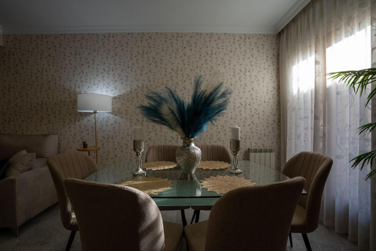 Reina Aixa- Apartamento Centro グラナダ エクステリア 写真