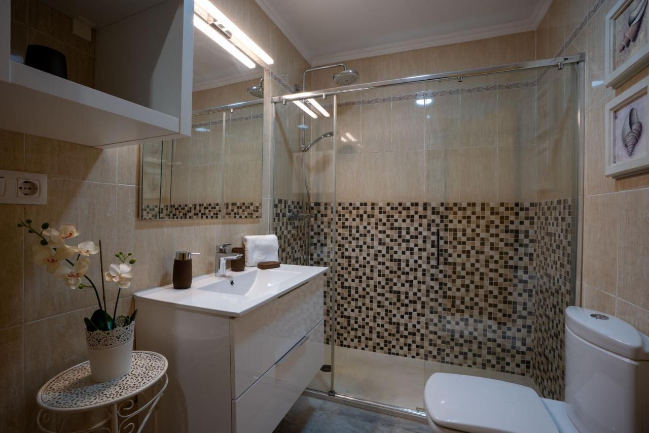 Reina Aixa- Apartamento Centro グラナダ エクステリア 写真
